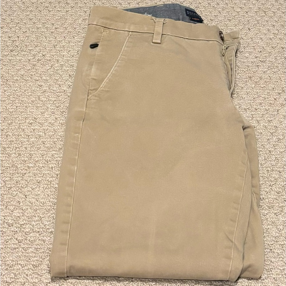 Dockers Khaki Pants